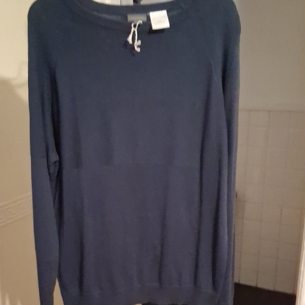 Men's Navy Sweater